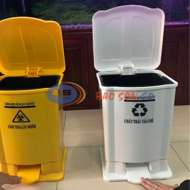 Thùng rác y tế 20l Thùng rác y tế 20l