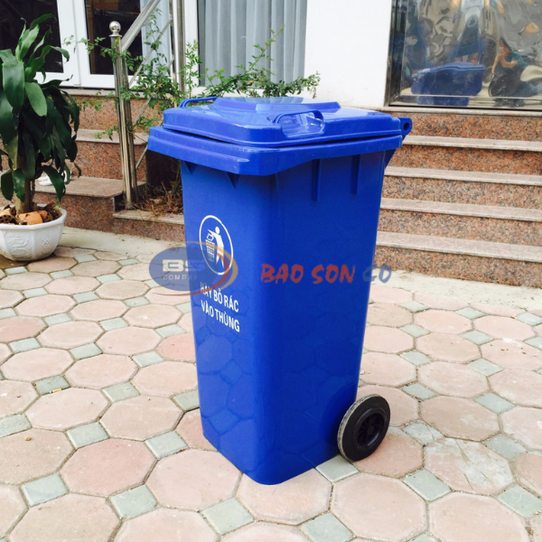 THÙNG RÁC 120L XANH TIÊU CHUẨN PHẢI THÙNG RÁC 120L XANH TIÊU CHUẨN PHẢI