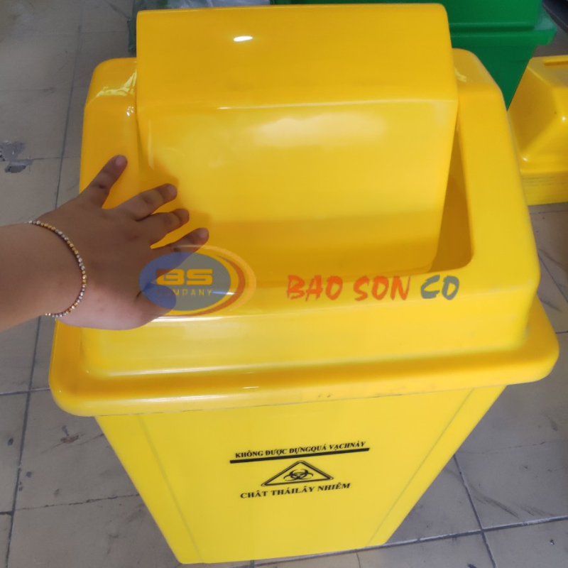 Thùng rác nhựa 60 lít Thùng rác nhựa 60 lít