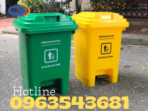 Thùng rác loại 60L có chân đạp 
