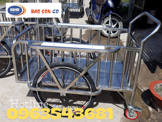 Xe gom rác inox dùng trong bệnh viện 